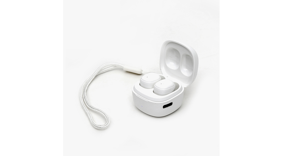 Zestaw obejmuje słuchawki w technologii Bluetooth 5.3 oraz etui ze stacją dokującą.