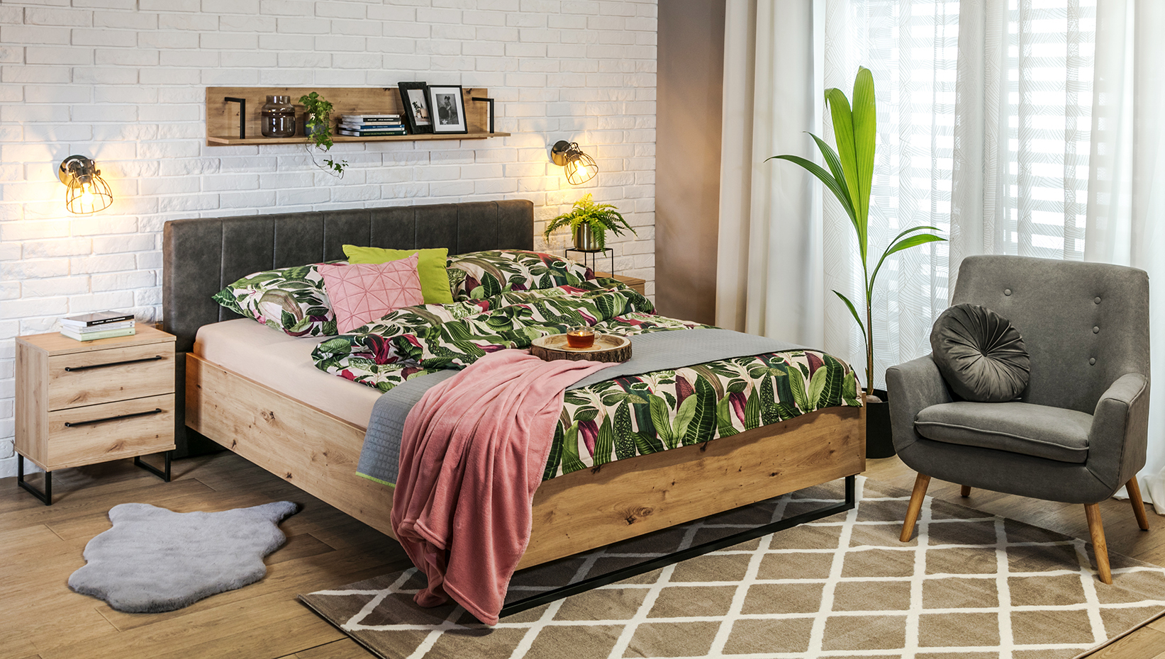 Sypialnia z motywami roślinnymi