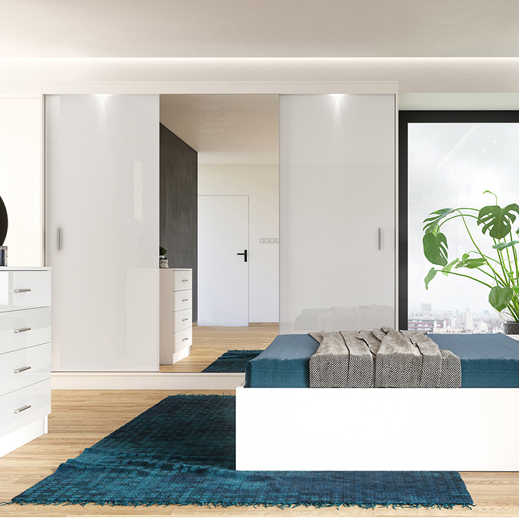 Garderoba w sypialni – praktyczne pomysły na maksymalizację przestrzeni 