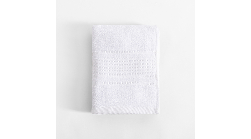 Biały ręcznik kąpielowy