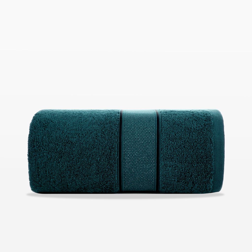Ręcznik z bawełny w zielonym odcieniu