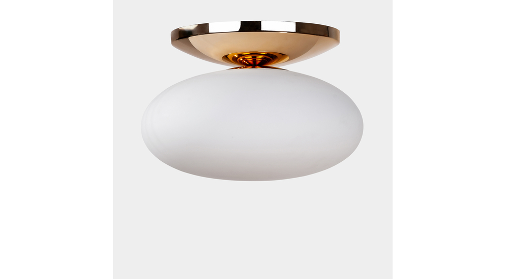 Lampa sufitowa UFO posiada oprawę przeznaczoną dla 1 żarówki typu E27 o mocy maksymalnej 40W.
