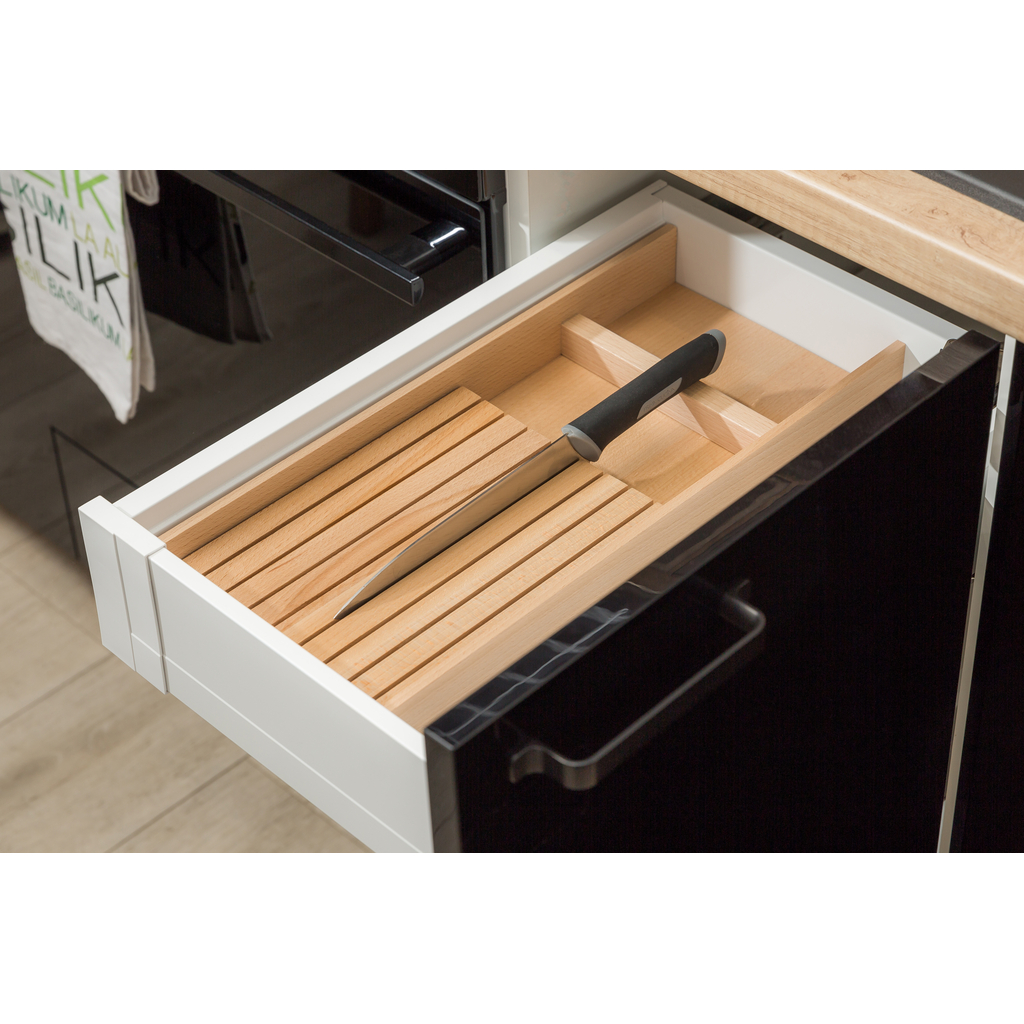 Użyj wkładu na noże lub innych modeli z kolekcji Q-WOOD, by zapełnić wnętrze szuflady w Twojej kuchni.