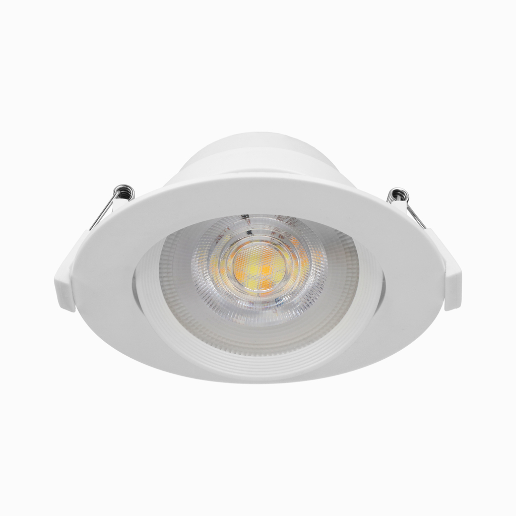 Reflektor ORO ZUMA LED ma ruchomą głowice, która daje możliwość regulacji kąta padania światła.