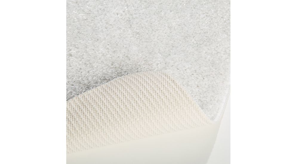 Dywanik łazienkowy biały GLAM 40x60 cm - zbliżenie.