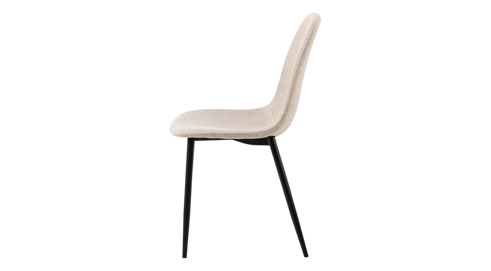 Krzesło beżowe NINA z tapicerowanym siedziskiem na metalowych nóżkach w czarnym kolorze, widok z boku.