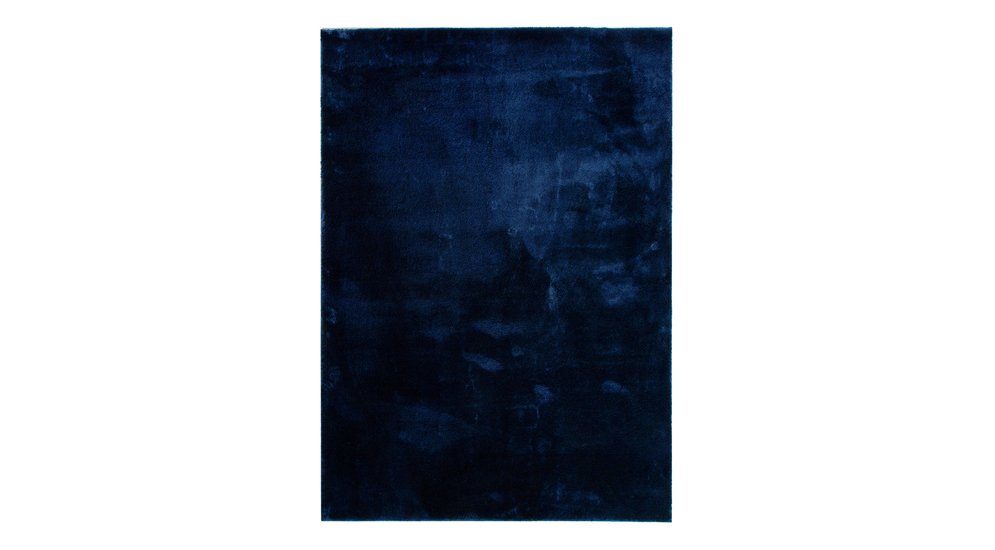 Dywan ciemnoniebieski MILAN 120x160 cm wykonany z przędzy poliestrowej. 
