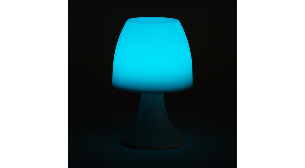 Biała lampa stołowa LED RGB ozdobi i oświetli wnętrze całą paletą barw.