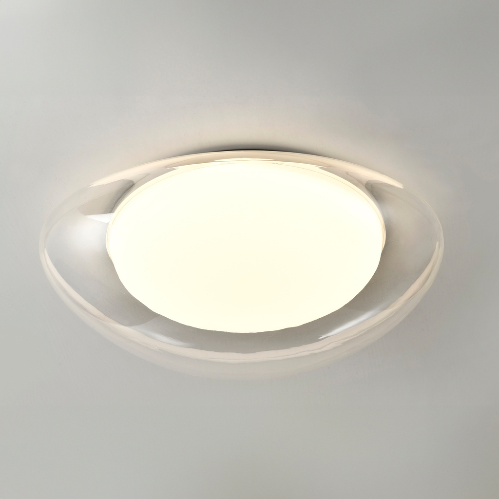 Lampa sufitowa AURA pozwoli Ci rozjaśnić pomieszczenie, a jednocześnie zachować wrażenie przestronnego wnętrza.