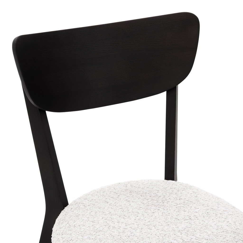 Czarne krzesło boucle REMI