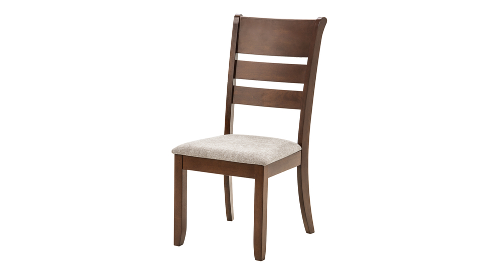 Krzesło z tapicerowanym siedziskiem beżowe DANUS na drewnianych nogach.
